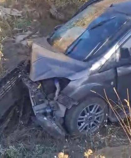 Yüksekova-Van karayolunda iki araç çarpıştı: 4 yaralı