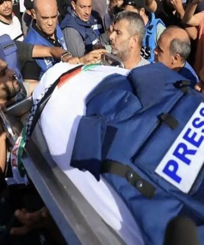 Gazze’de şehit edilen gazetecilerin sayısı 300’e yaklaştı