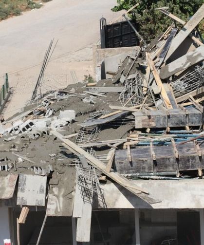 Cizre'de inşaat göçüğü: 5 işçi beton ve demir yığınlarının altında kaldı