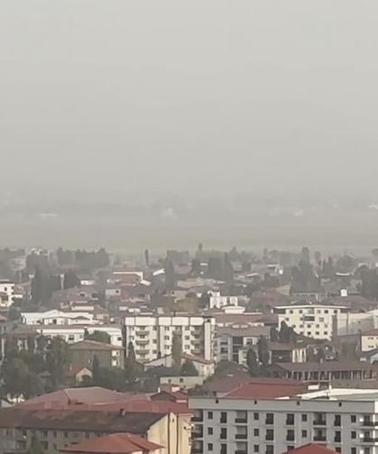 Yüksekova'da sürücüler dikkat: Görüş mesafesi 50 metreye düştü