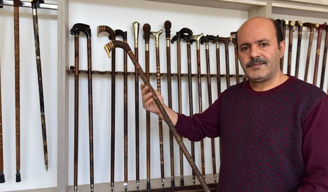 Bin Yıllık Ceviz Ağaçları Usta Ellerin Dokunuşuyla Sanat Eseri Bastonlara Dönüşüyor