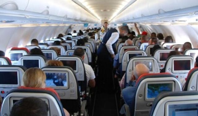 246 poşet kokain yutan yolcu uçakta öldü