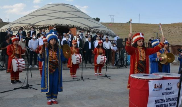 Ahlat'ta Malazgirt Zaferi Kutlamalarına Yoğun İlgi