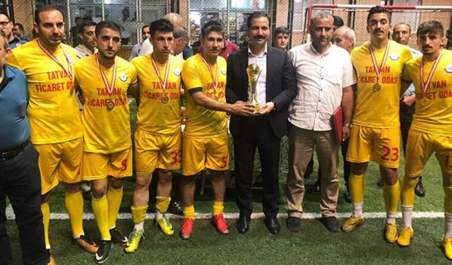 Tatvan Belediyesi Fuar Futbol Turnuvası sona erdi