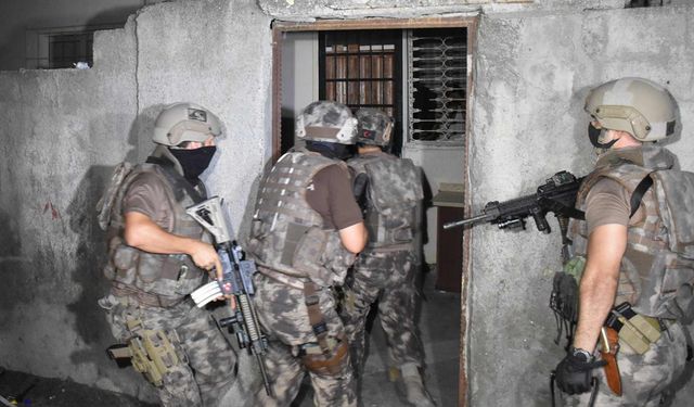 Bitlis Dahil 45 İlde Dev Uyuşturucu Operasyonu: 320 Gözaltı