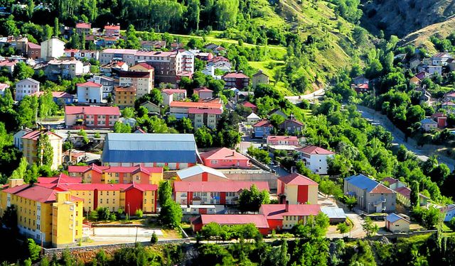 Belediye Başkanı Mutki İlçesine Hayırlı Olsun Diyerek Müjdeyi Verdi