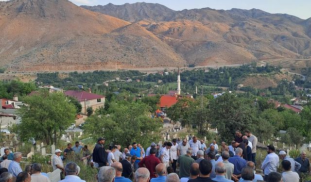 Bitlis’te Selbi Çakırer vefat etti