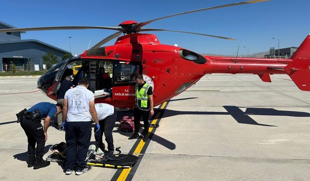 3 Yaşındaki Hasta İçin Ambulans Helikopter Havalandı