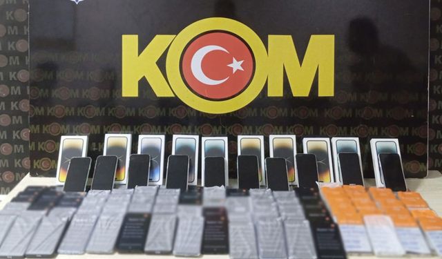 Piyasa değeri 3 milyon kaçak telefon ele geçirildi