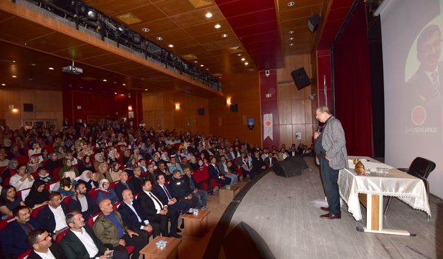 Ahlat’ta Hayati İnanç Söyleşisine Yoğun Katılım