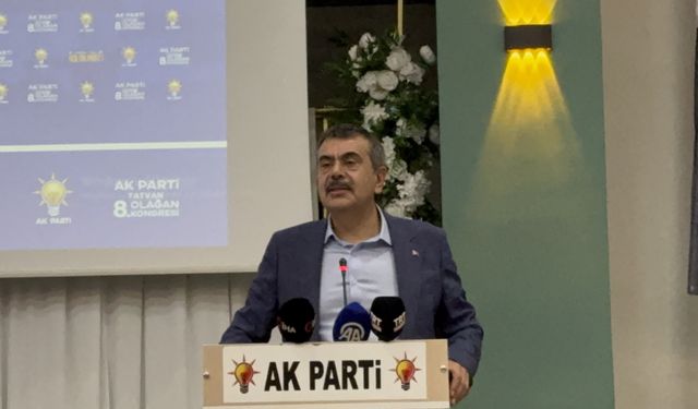 Milli Eğitim Bakanı Tekin, Bitlis'te AK Parti Tatvan İlçe Kongresi'nde konuştu