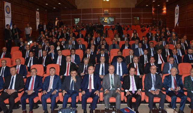 BEU Rektörü Elmastaş "2030’a Doğru Türk Yükseköğretim Vizyonu" Programına Katıldı