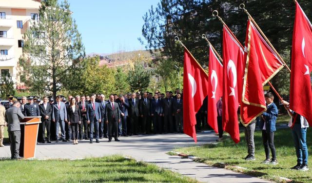 Cumhuriyetin 101. Yılı Hizan'da Coşkuyla Kutlandı