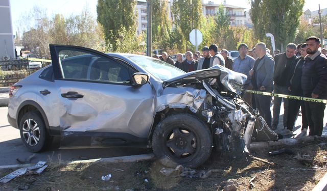 Bitlis'in Komşu İlinde Feci Kaza: 1 Ölü, 1 Ağır Yaralı