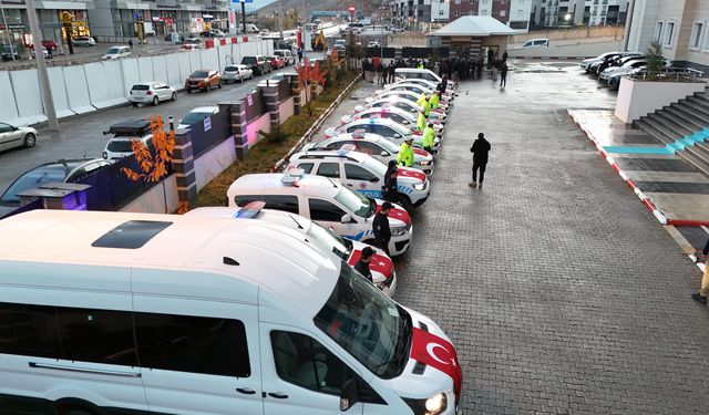 Bitlis İl Emniyet Müdürlüğü’nde Araç Teslim Töreni Düzenlendi