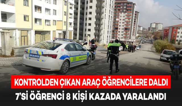 Kontrolden Çıkan Araç Öğrencilerin Arasına Daldı: 7'si Öğrenci, 8 Yaralı