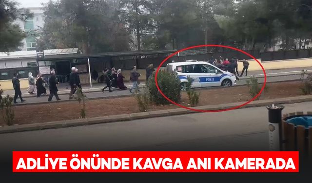 Adliye Önünde 2 Grup Arasında Kavga: Tekme Tokatlar Havada Uçuştu