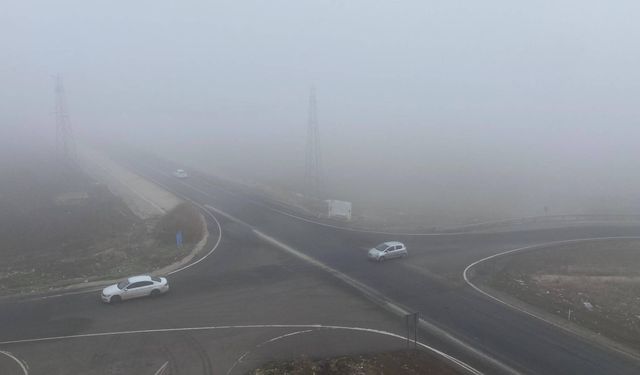 Diyarbakır'da 4 gündür Sis Etkisi Devam Ediyor