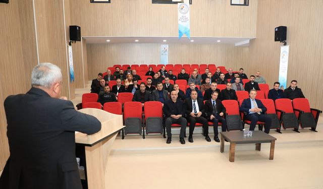 Bitlis’te 2024-2025 Eğitim Projeleri İçin Tanıtım Toplantısı