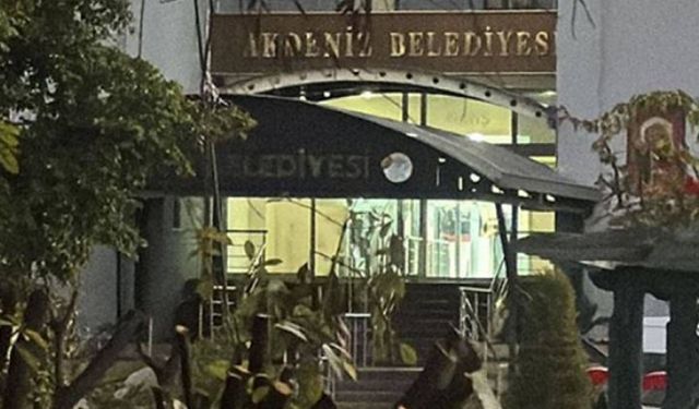 DEM'li Belediye Başkanı ve 5 Meclis Üyesi Gözaltına Alındı