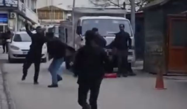 Van’da Husumetli İki Grup Arasında Kavga: 1 Yaralı