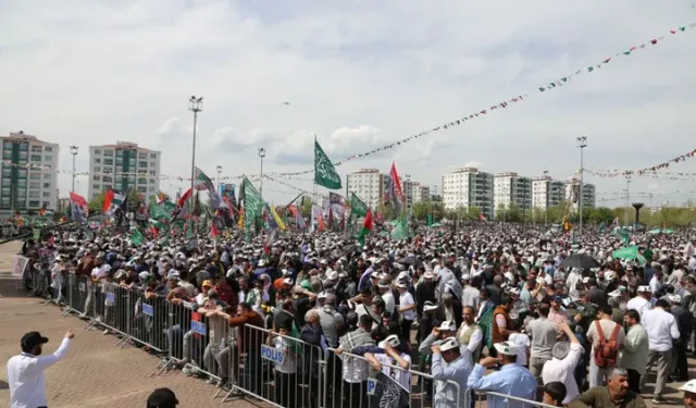 Mevlid-i Nebi Mesajı Diyarbakır’dan Yükseldi: “Kutlu Direnişin Rehberi Hz. Muhammed’dir”