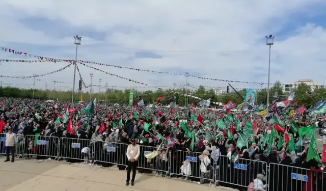 Diyarbakır’da Tarihi Gün: Mevlid-i Nebi Etkinliğine Yüzbinler Akın Etti