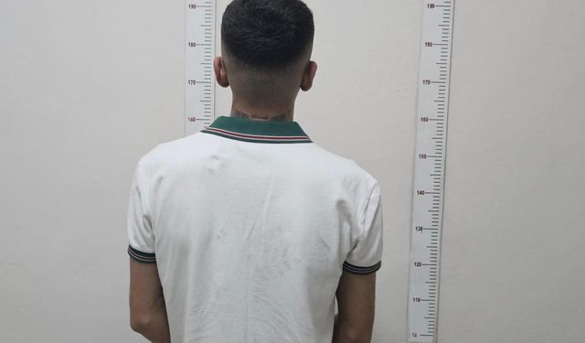 Hırsızlık suçundan aranan zanlı yakalandı