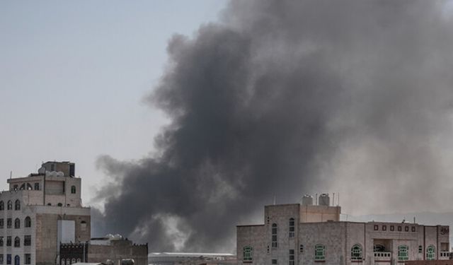 İşgalciler Yemen’i Vurdu: 1 Şehit, 11 Yaralı