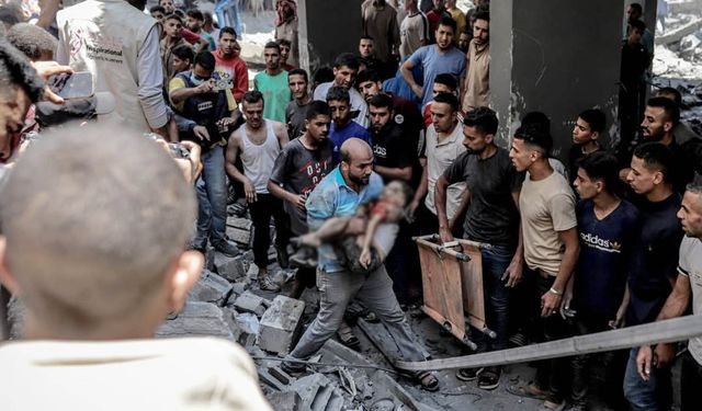 Bayramın 2'inci Gazze'de 81 kişi şehit oldu