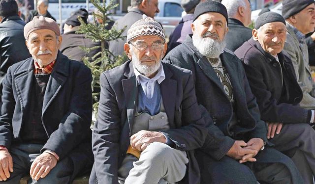 Emekliyi Endişelendiren Takvim: 6 Gün İçinde Adım Atılmazsa Zam Yapılmayacak