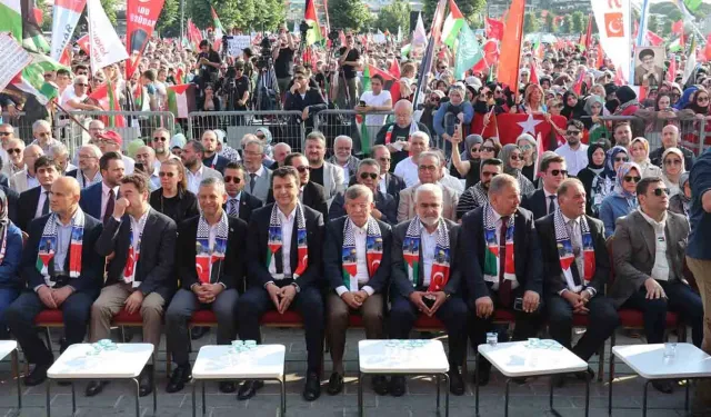 Yapıcıoğlu: Kurbanlık koyunlar gibi sıranın bize gelmesini mi bekleyeceğiz?