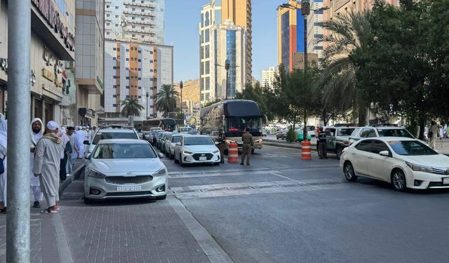 Hac vizesi bulunmayan 205 bin kişi Mekke’den çıkartıldı