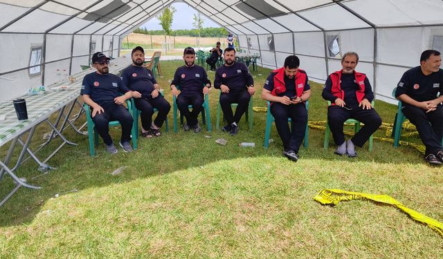 Şanlıurfa Umut Kervanı, Ahlat’taki AFAD Kampında Etkin Rol Aldı