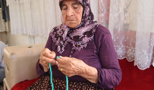 160 Torun Sahibi 101 Yaşındaki Ayşe Nine Sağlıklı Beslenmenin Sırını Anlattı
