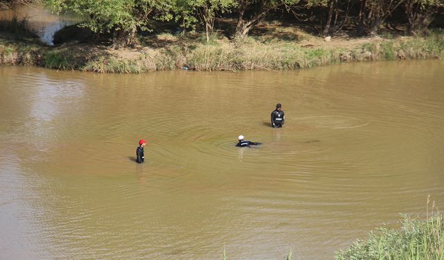 Dicle Nehri’nde Kaybolan Gençten Hala Haber Yok