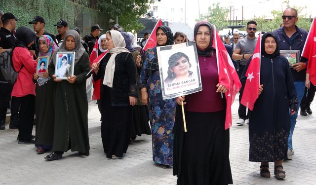 Vanlı anneler, terörsüz Türkiye istiyor