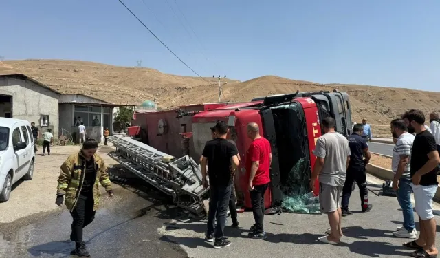 İtfaiye Aracı Kaza Yaptı: 5 Personel Yaralandı