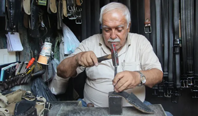 60 Yıllık Saraciye Geleneği: 2 Metrekarelik Dükkânda Ömür Boyu Ustalık