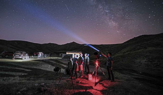 Bitlis Yaylalarında Meteor Yağmuru Nöbeti