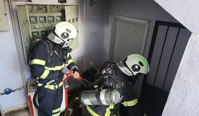 Apartman Boşluğunda Yangın Paniğe Yol Açtı
