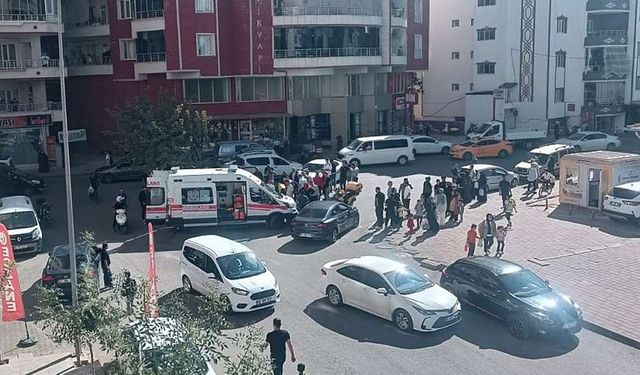 Siirt’te Hastane Önünde Kaza: Motosikletli Yaralandı