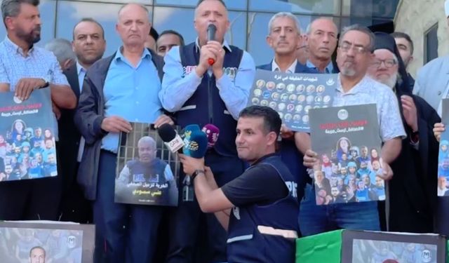 Gazze’ye destek ve katledilen gazetecilere veda için Ramallah’ta gösteri