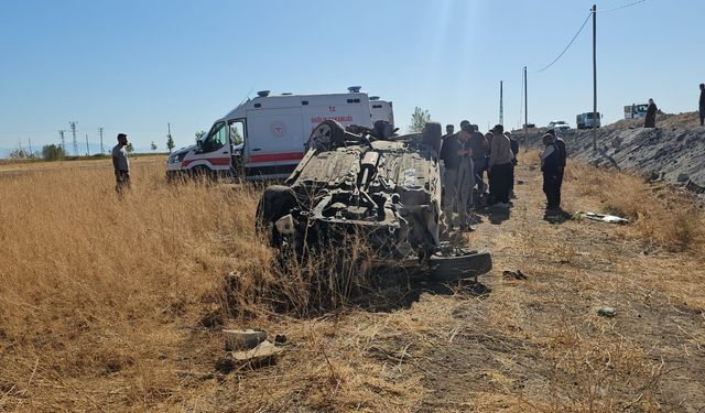 Bitlis'te düğün konvoyunda feci kaza: 4 ağır yaralı