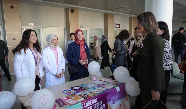 Muş’ta Meme Kanserine Karşı Farkındalık Etkinliği