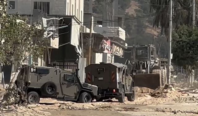 Batı Şeria’da İsrail Operasyonunda 150’den Fazla Filistinli Yaralandı