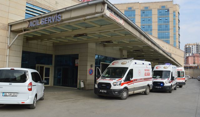 Siirt’te 1 Yaşındaki Bebek Boğazına Çerez Kaçması Sonucu Hayatını Kaybetti