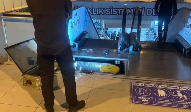 AVM’de Korkunç Kaza: Küçük Çocuğun Parmağı Koptu, Bulunamadı