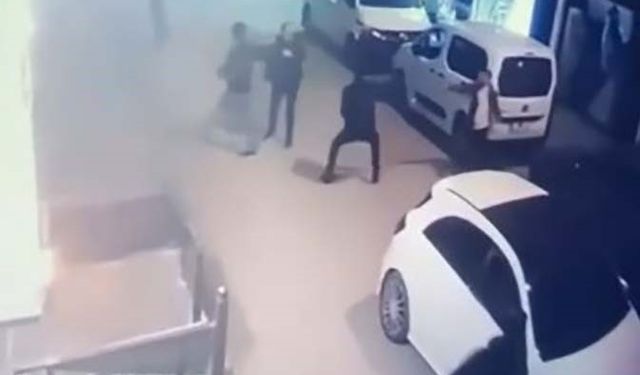 Van’da Otel Sahibi ve Oğlunun Öldürüldüğü Kavganın Görüntüleri Ortaya Çıktı