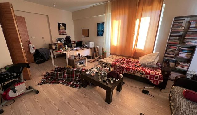 Siirt Üniversitesi Öğretim Üyesi Lojmanında Ölü Bulundu